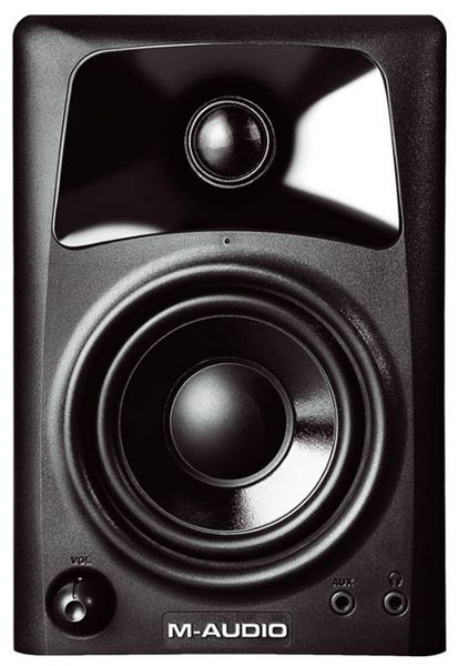 Отзывы M-Audio AV32