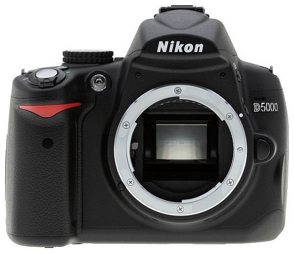 Отзывы Nikon D5000 Body